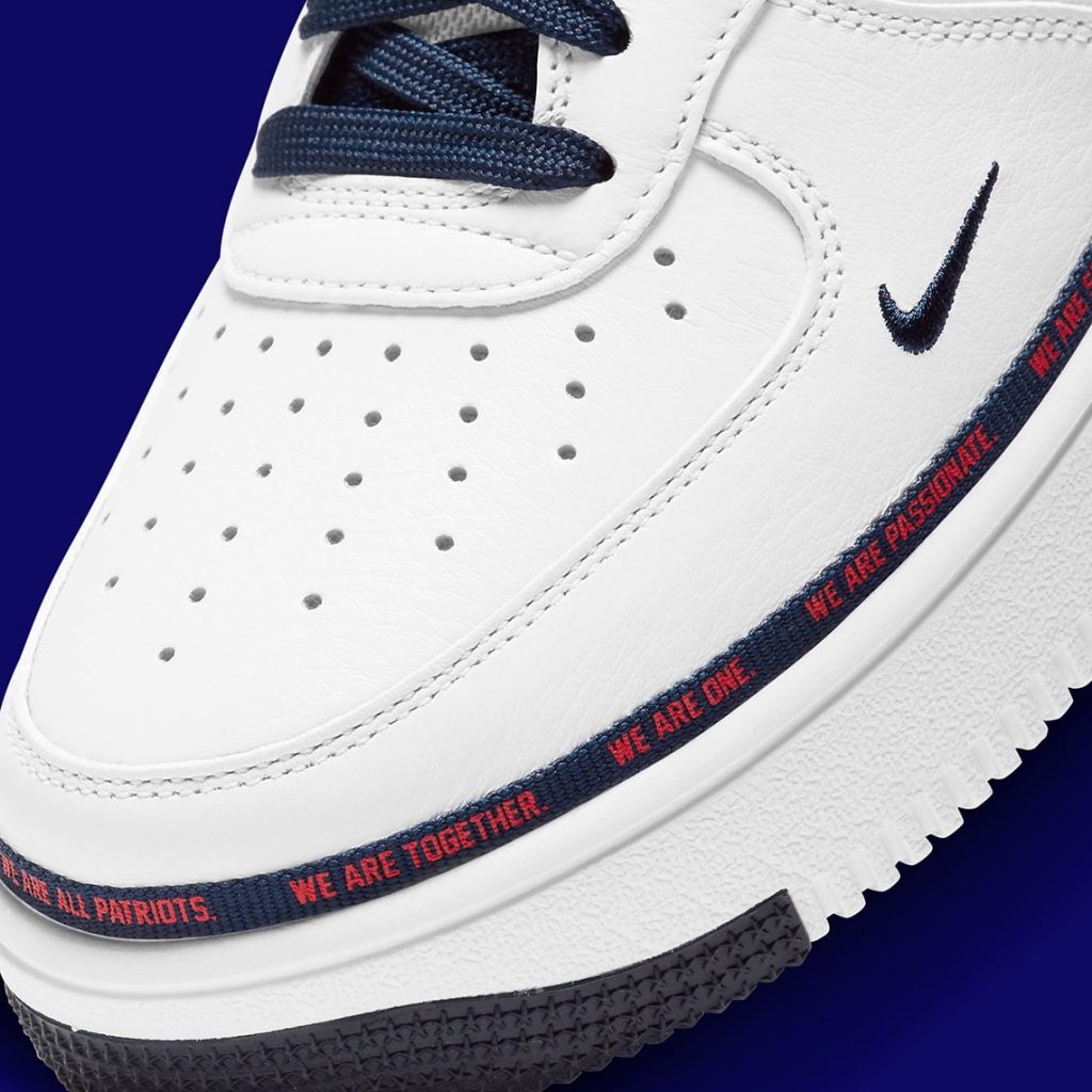 nike-air-force-1-low-new-england-patriots-DB6316-100-5